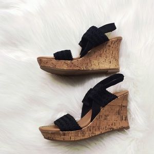 American Eagle Crochet Wedges